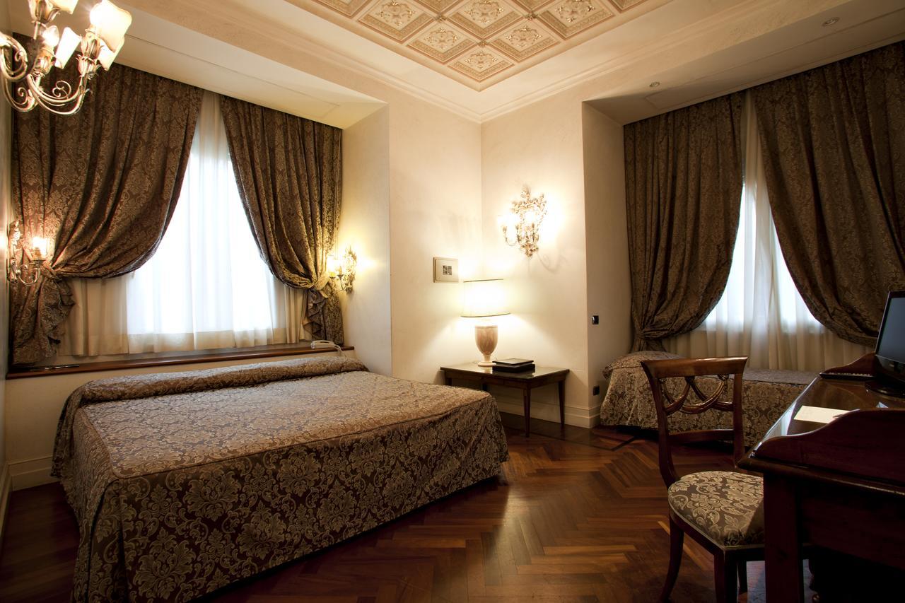 Aventino 3*