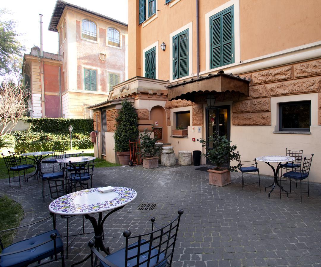 Aventino 3*