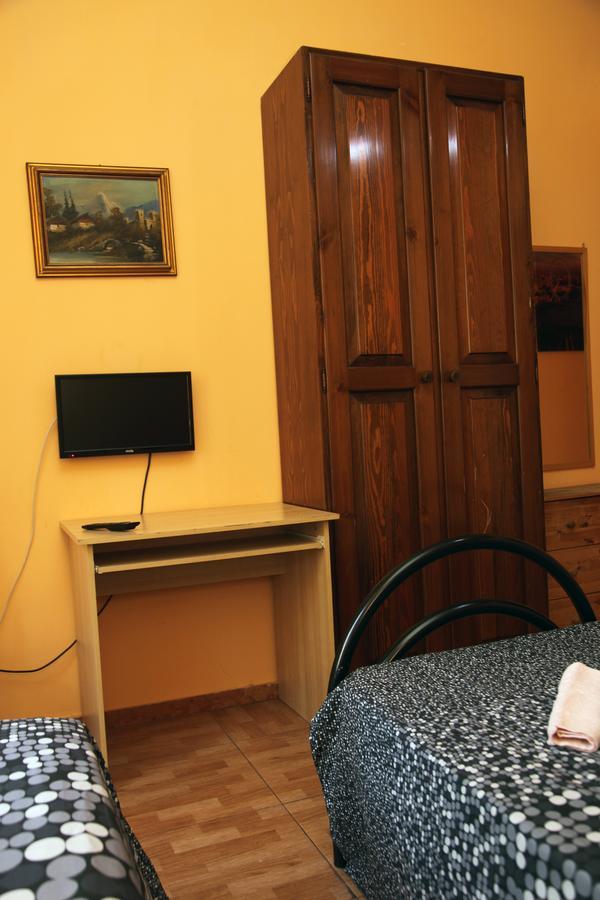 Bed & Breakfast T&v House 2*