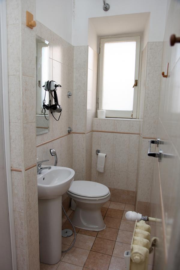 T&v House 2*
