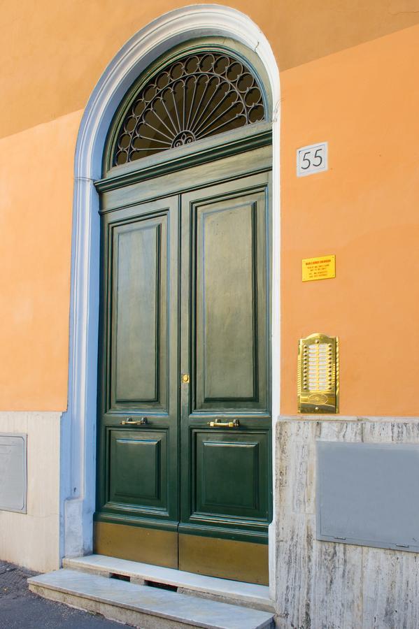 Laurus Colosseo Bed & Breakfast Rome
