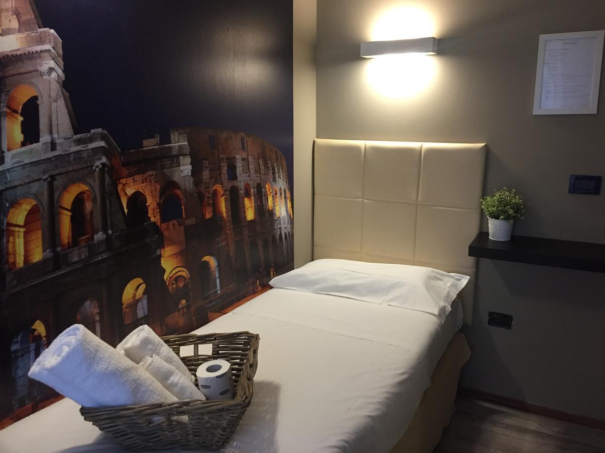 Hotel Domus Tiberina 2*