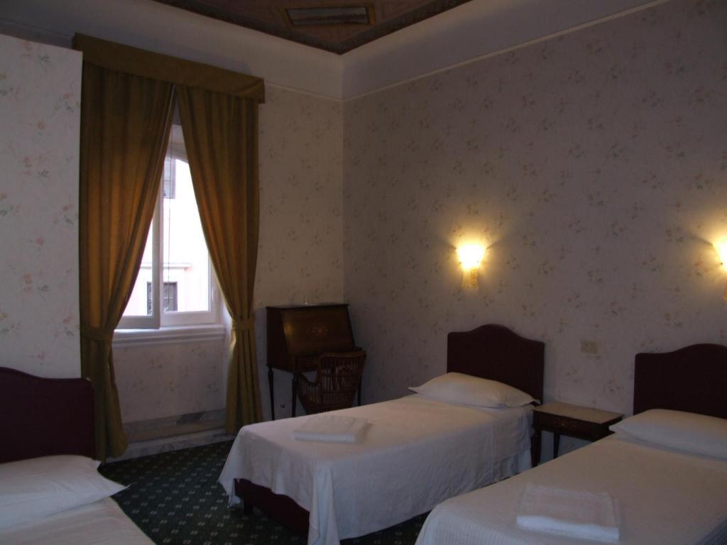 Texas Hotel Rome