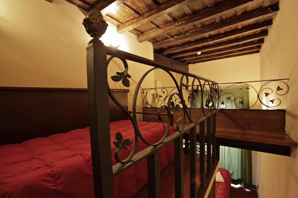 Hotel Panda 2*