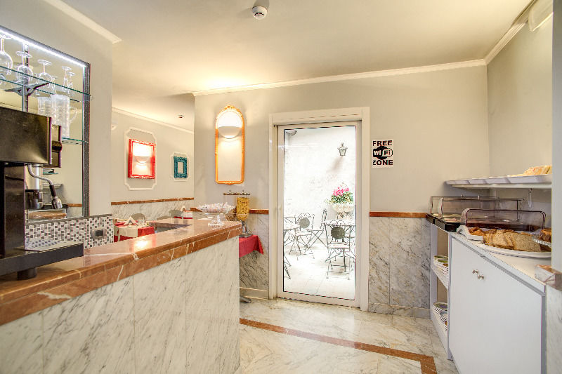 Anfiteatro Flavio 3* Rome
