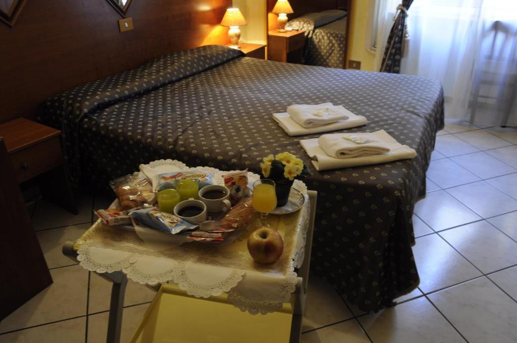 Farini 2* Roma