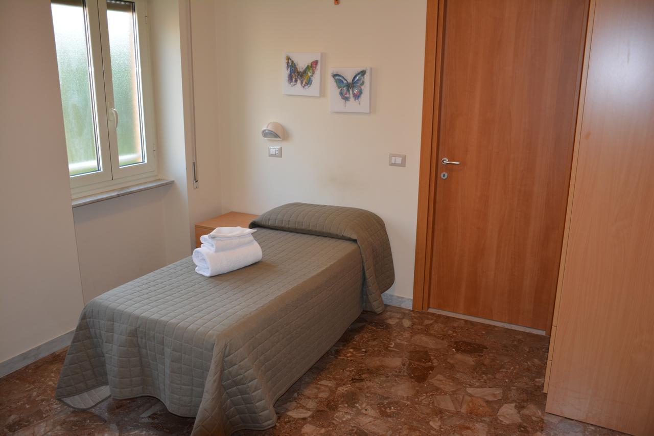 Madre Chiara Domus Guest house