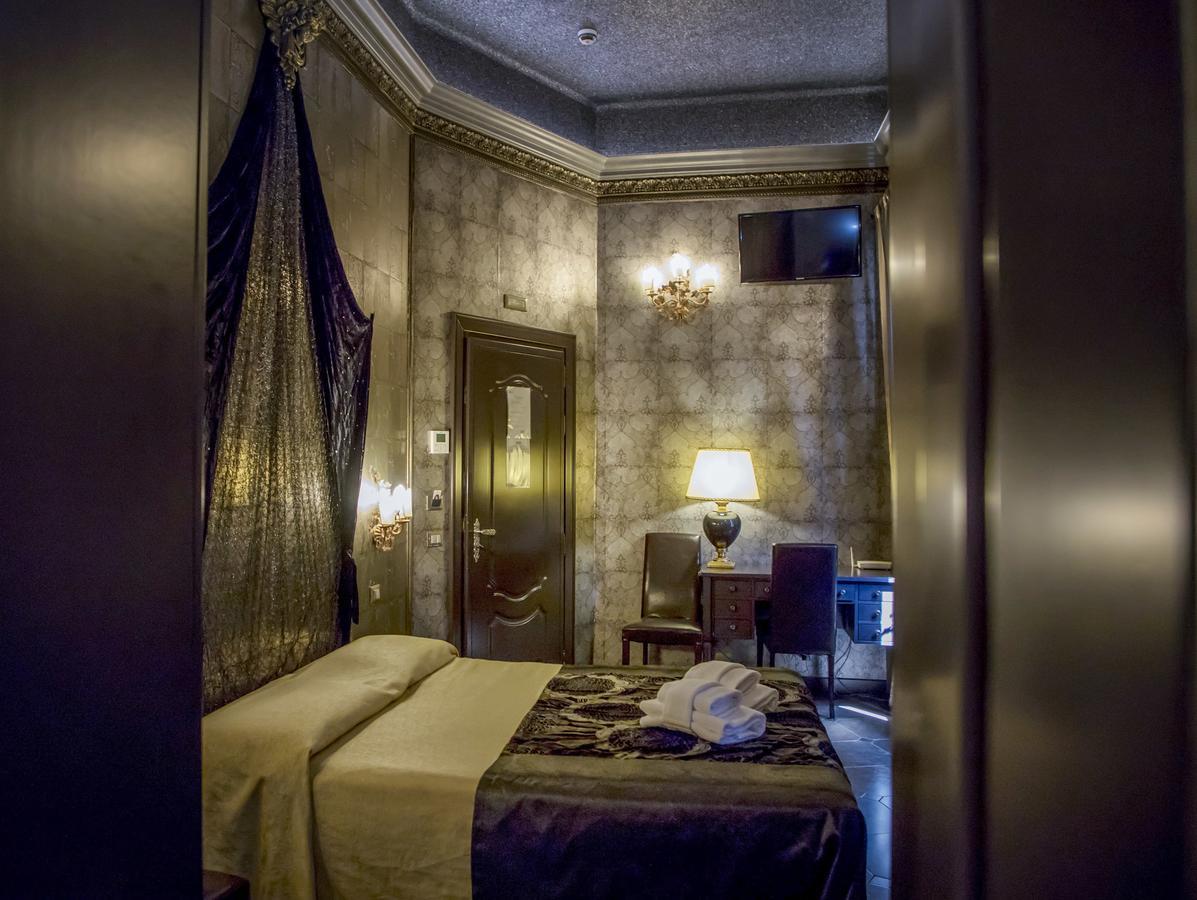 Hotel Antica Dimora Delle Cinque Lune Roma