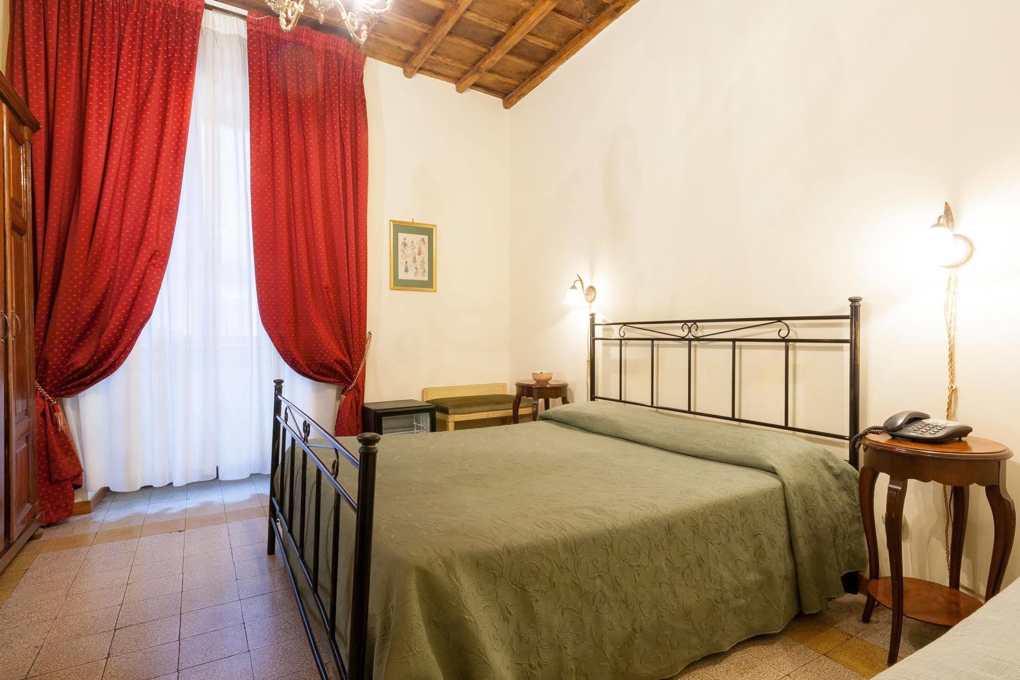 Dimora Storica Urbana 3*