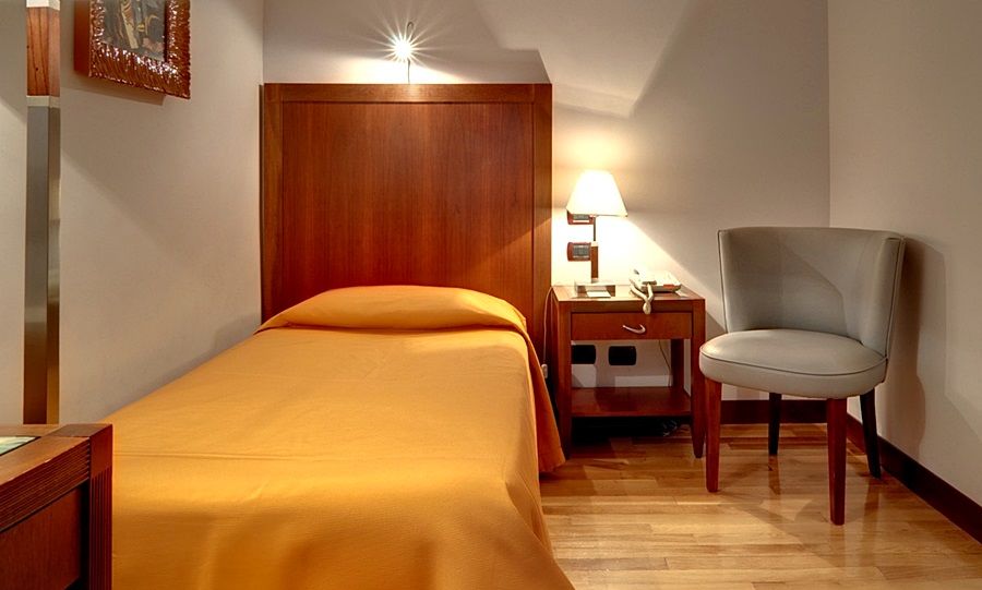 Genova Hotel