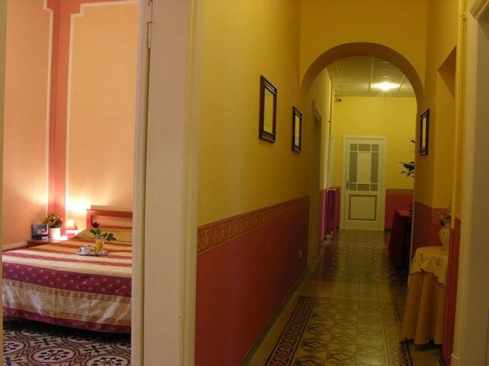 Angelus 2* Rome