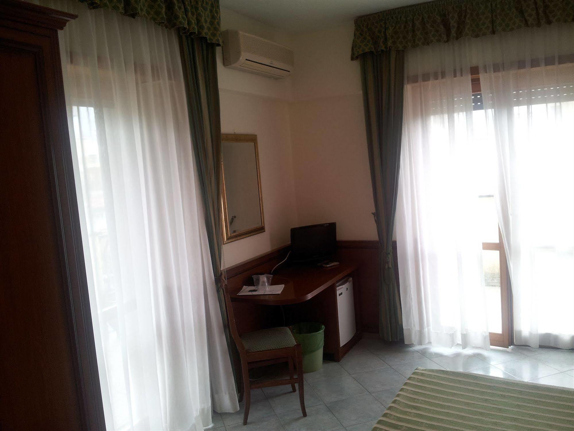 Octavia Hotel