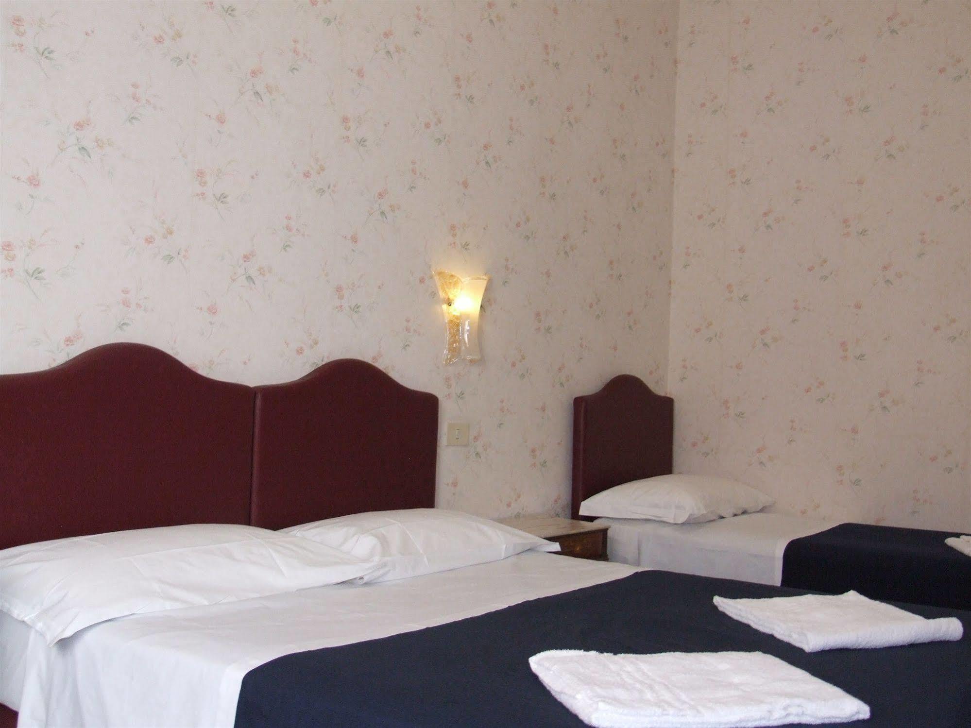 Hotel Texas Rome