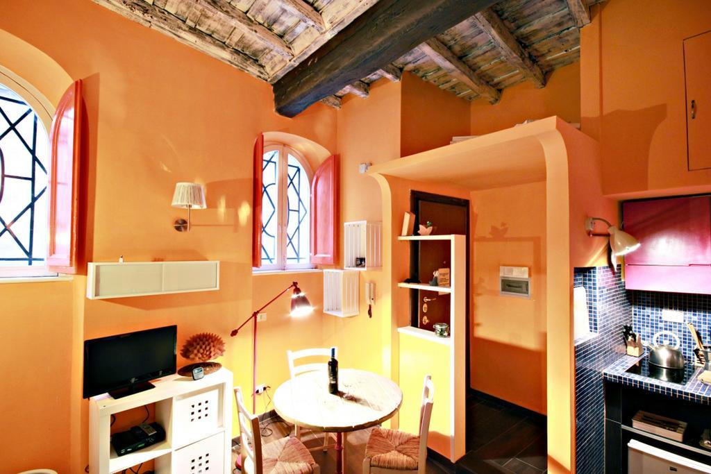 Old Trevi Appartement *