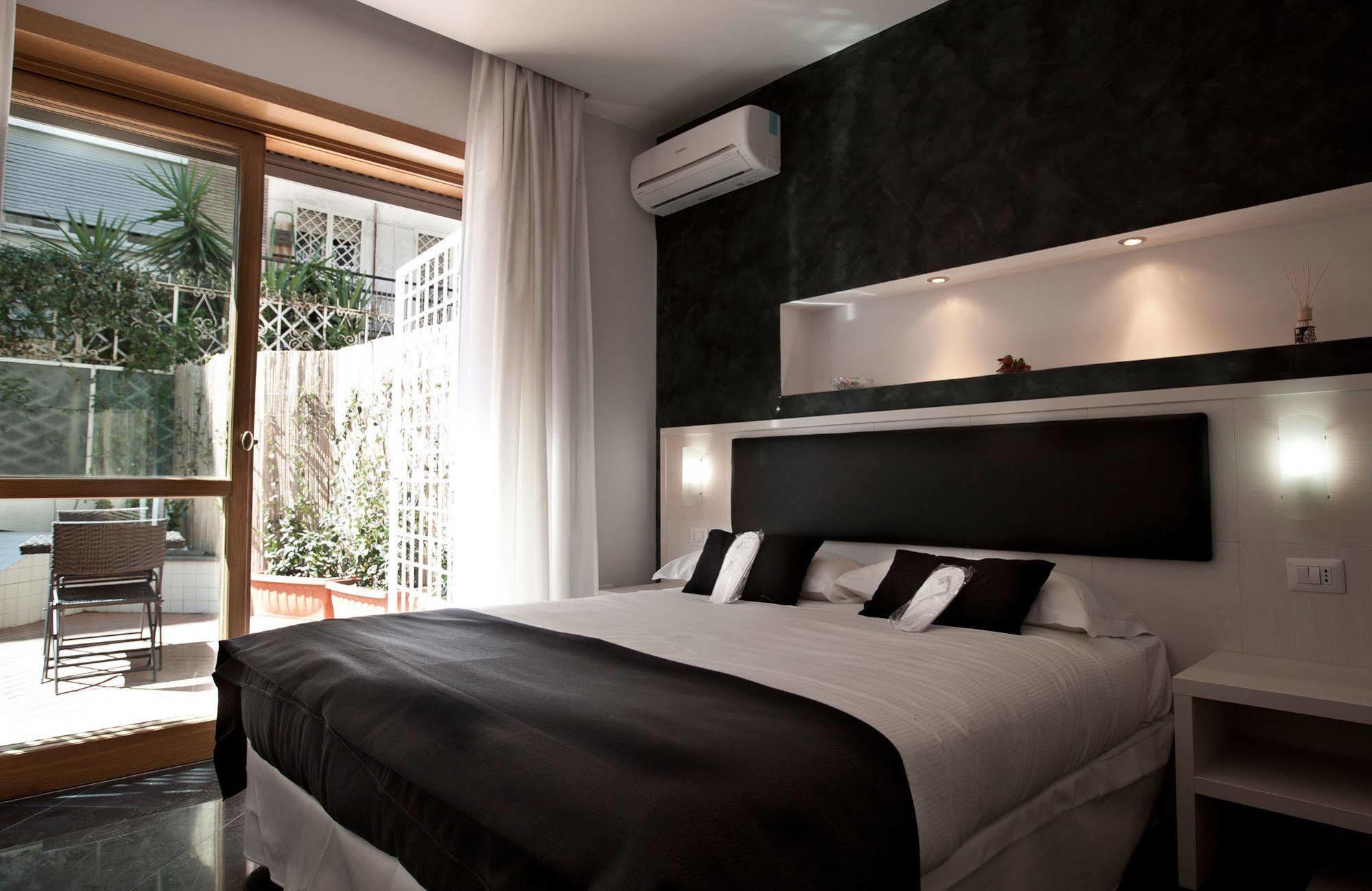 Heart Of Bed & Breakfast 2*