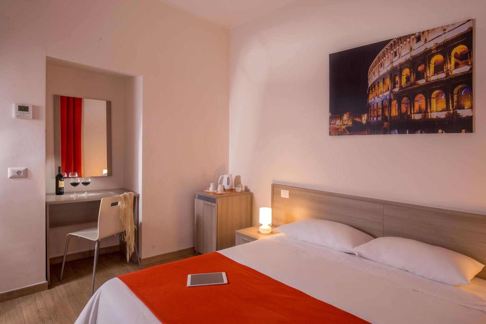 I Italy 2* Rome