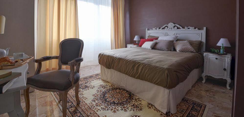 Couette-café Gregory Place Rome