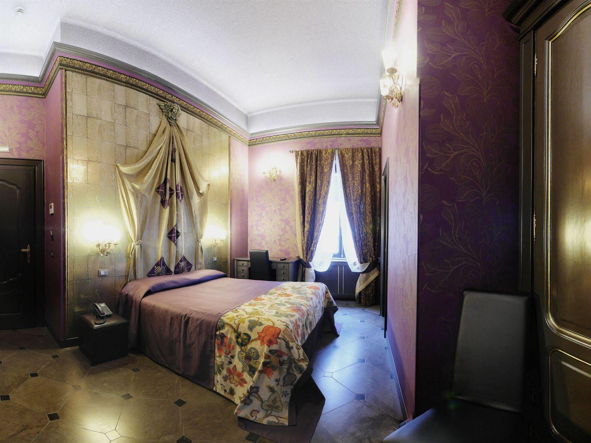 Hotel Antica Dimora Delle Cinque Lune Roma