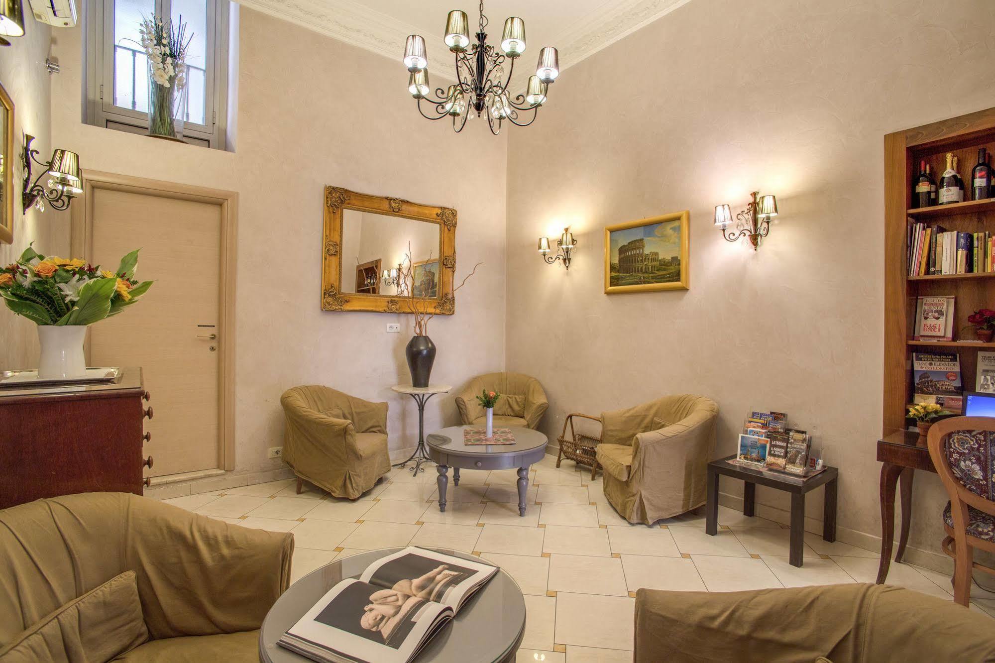 Caravaggio Hotel 3*