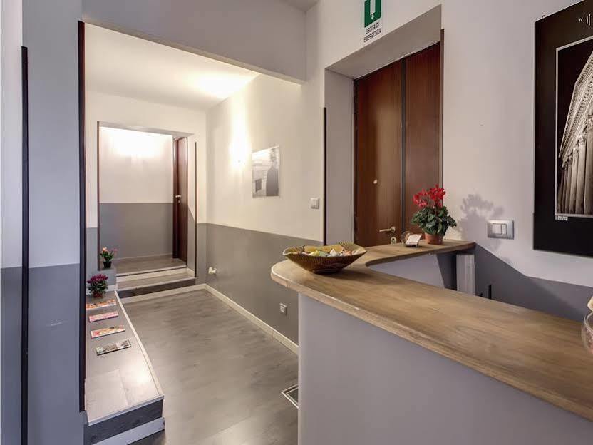 Hotel Mf 3*