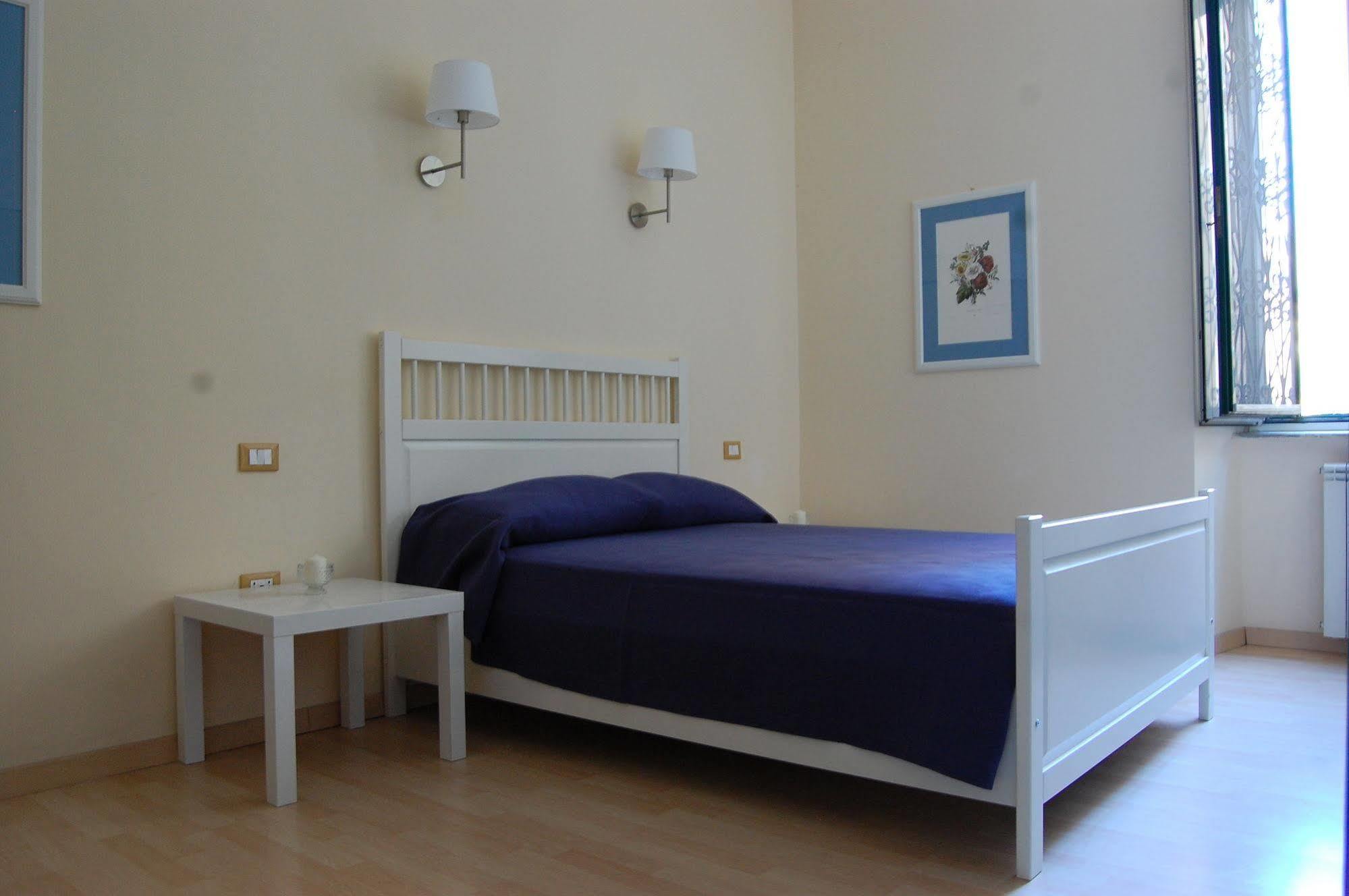 Relais Fiorelli Couette-café