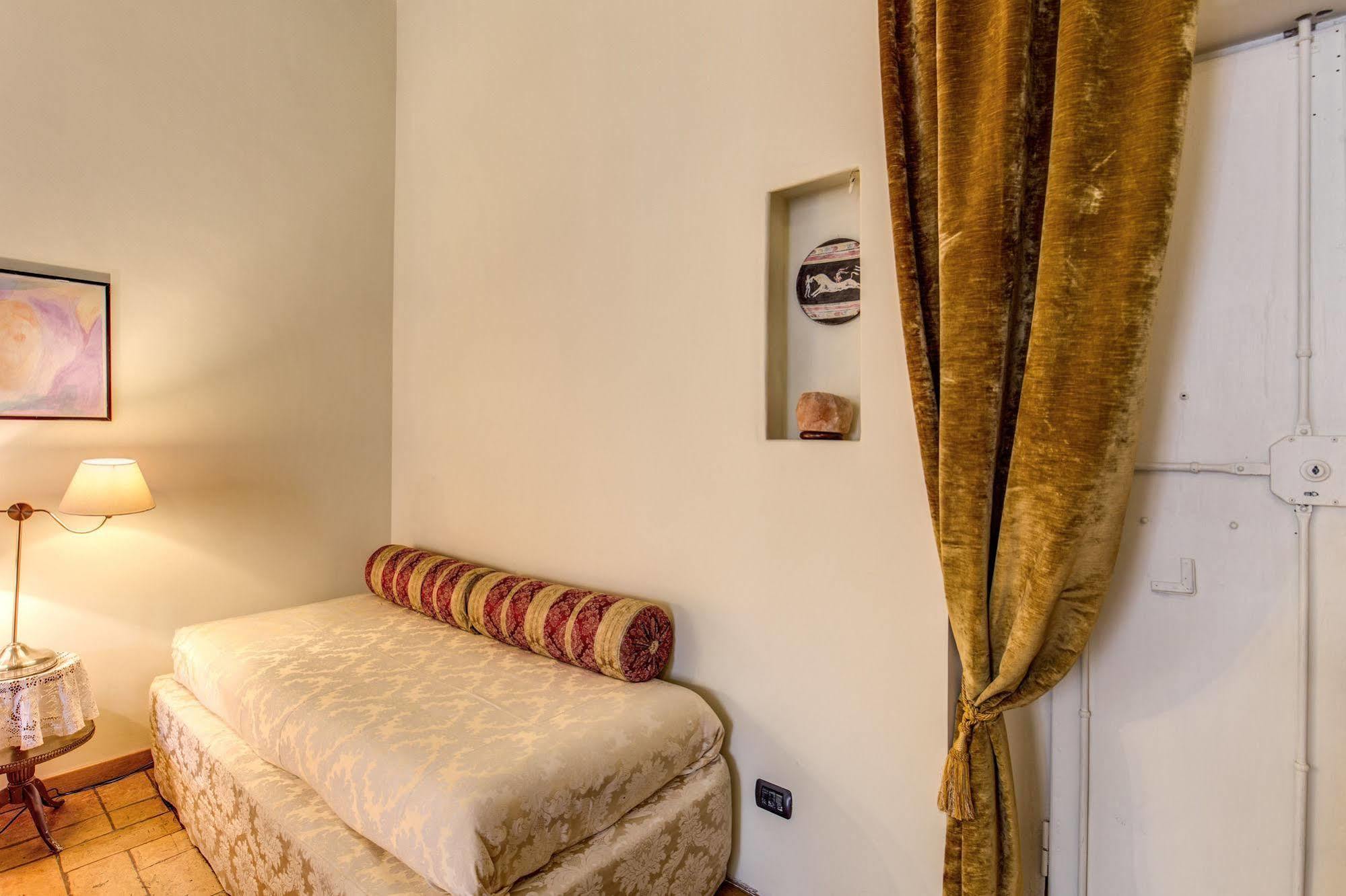 La Casa Del Capitano Guest house Rome