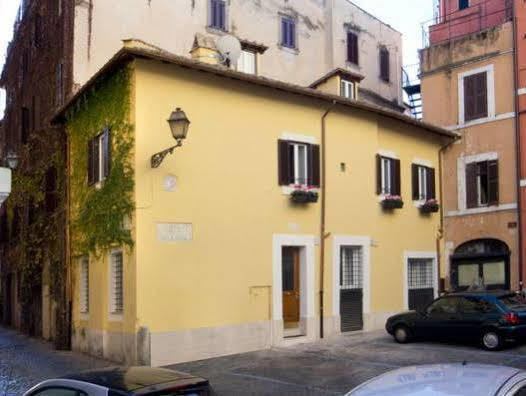 Appartement La Gensola In Trastevere *