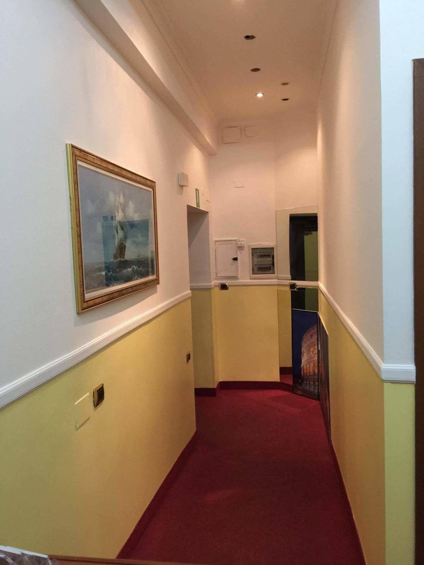 Gabriele Hotel *