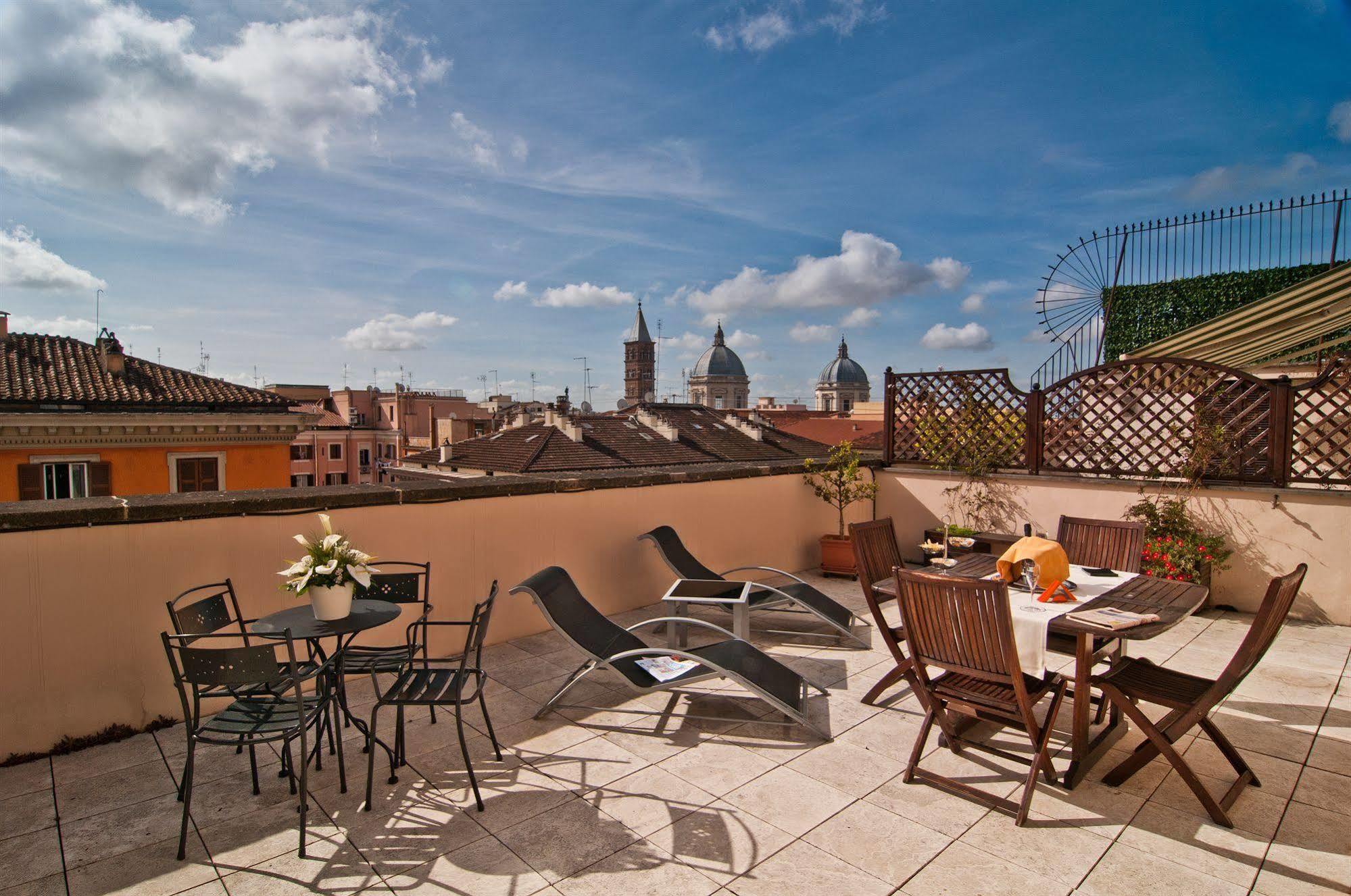 Hotel Genova 4*