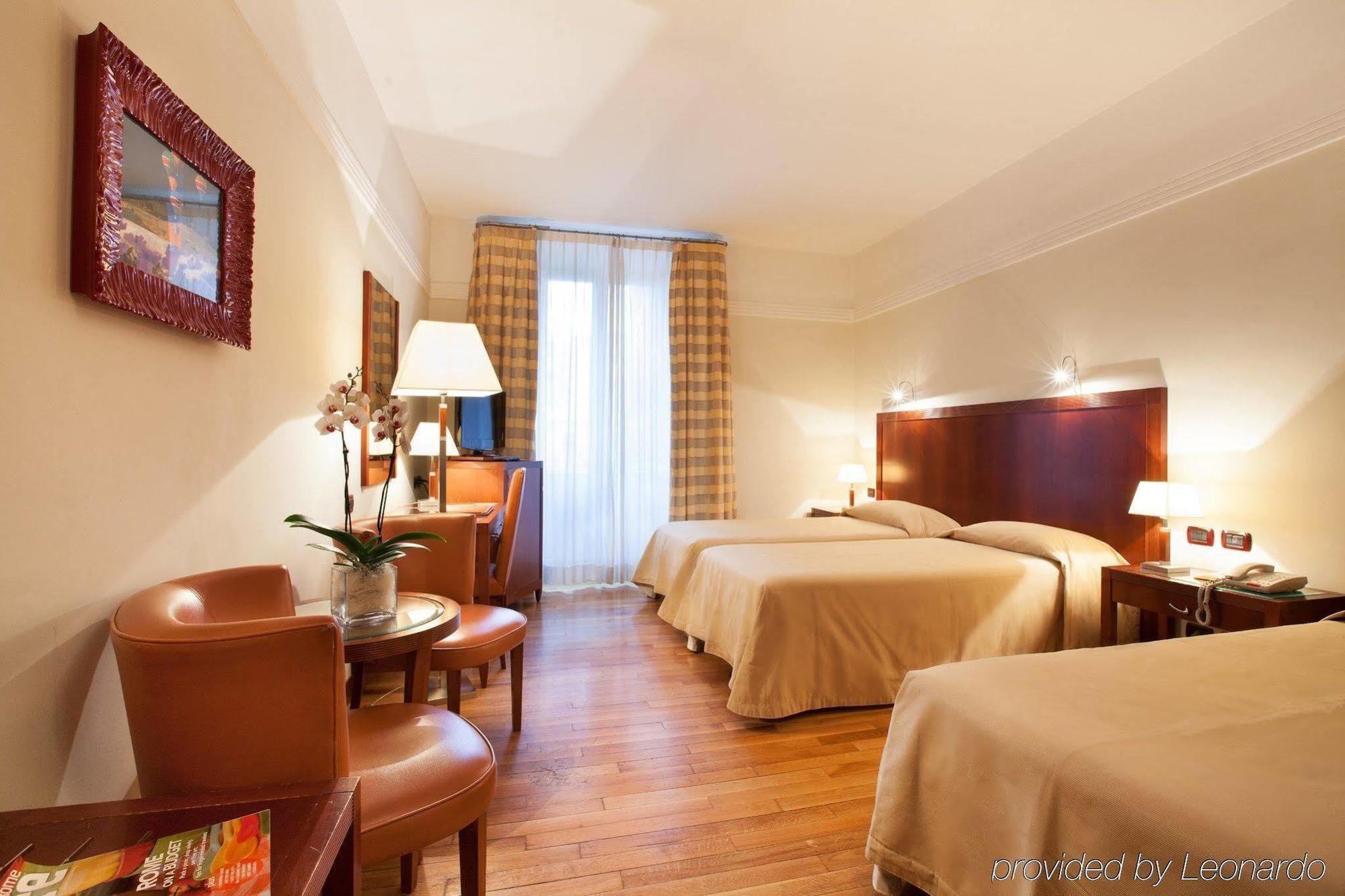 Genova 4*
