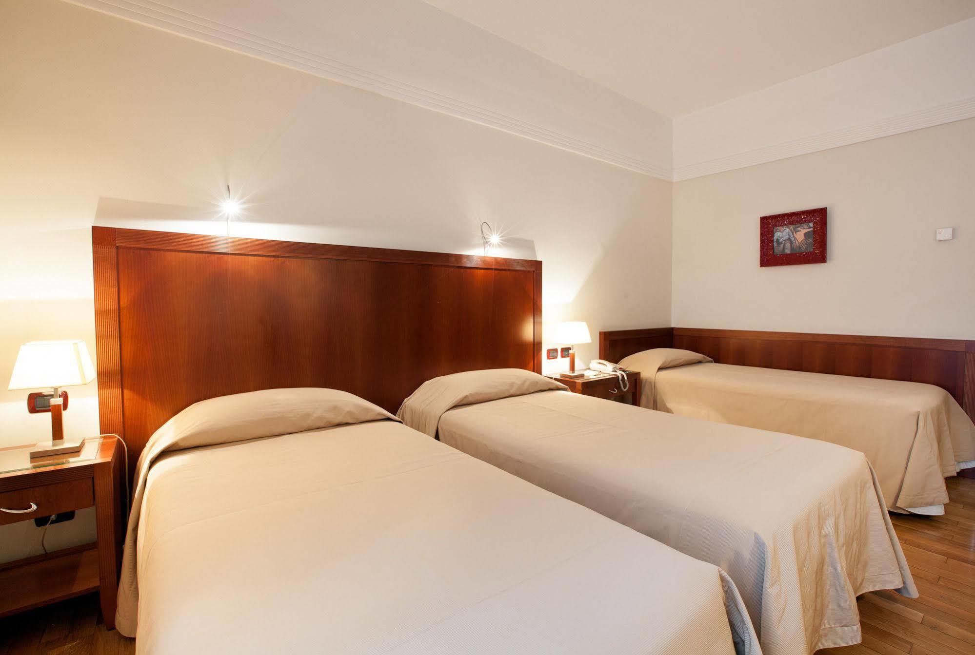 Genova Hotel