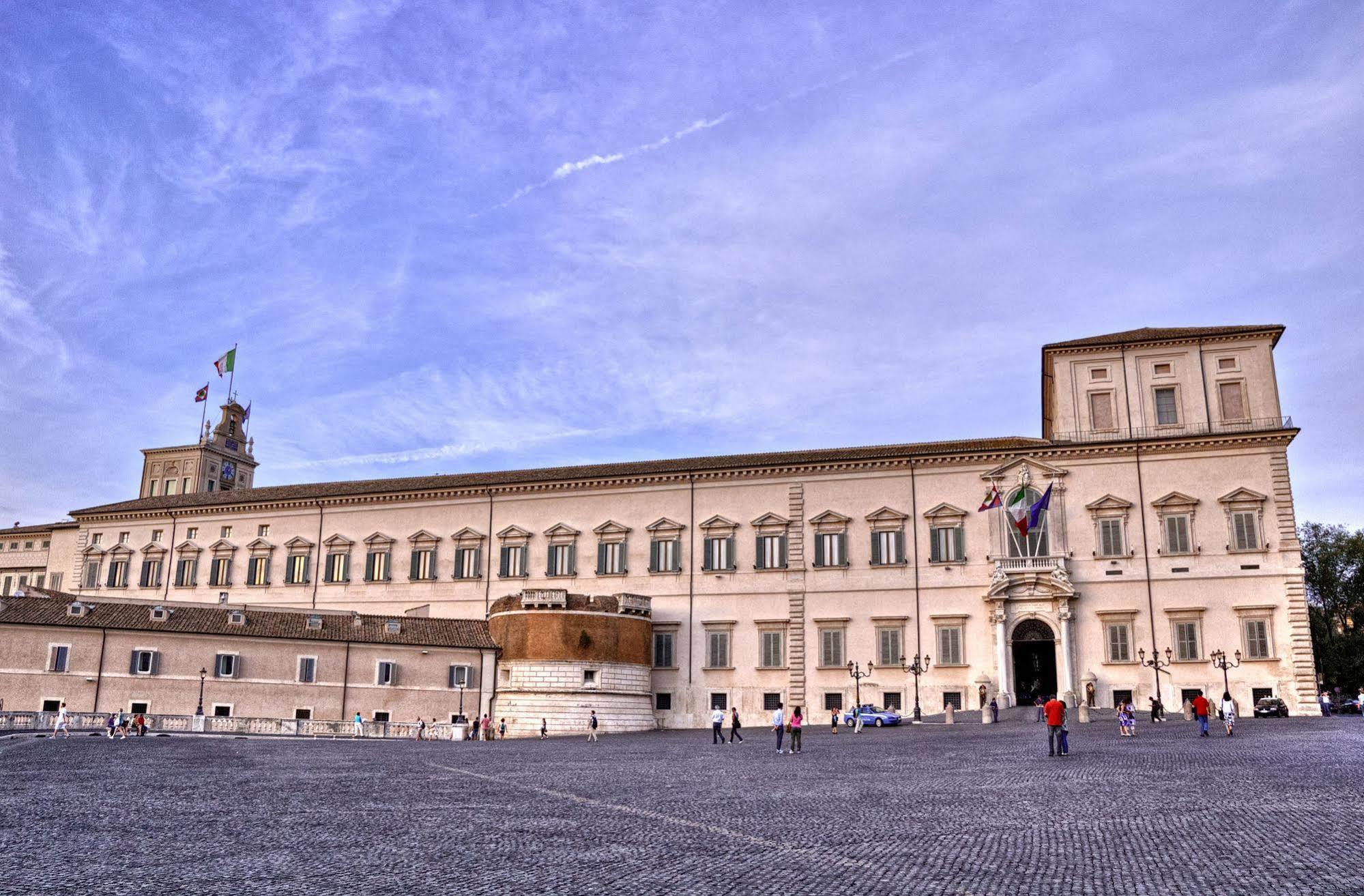 Domus Trevi Bed & Breakfast Rome