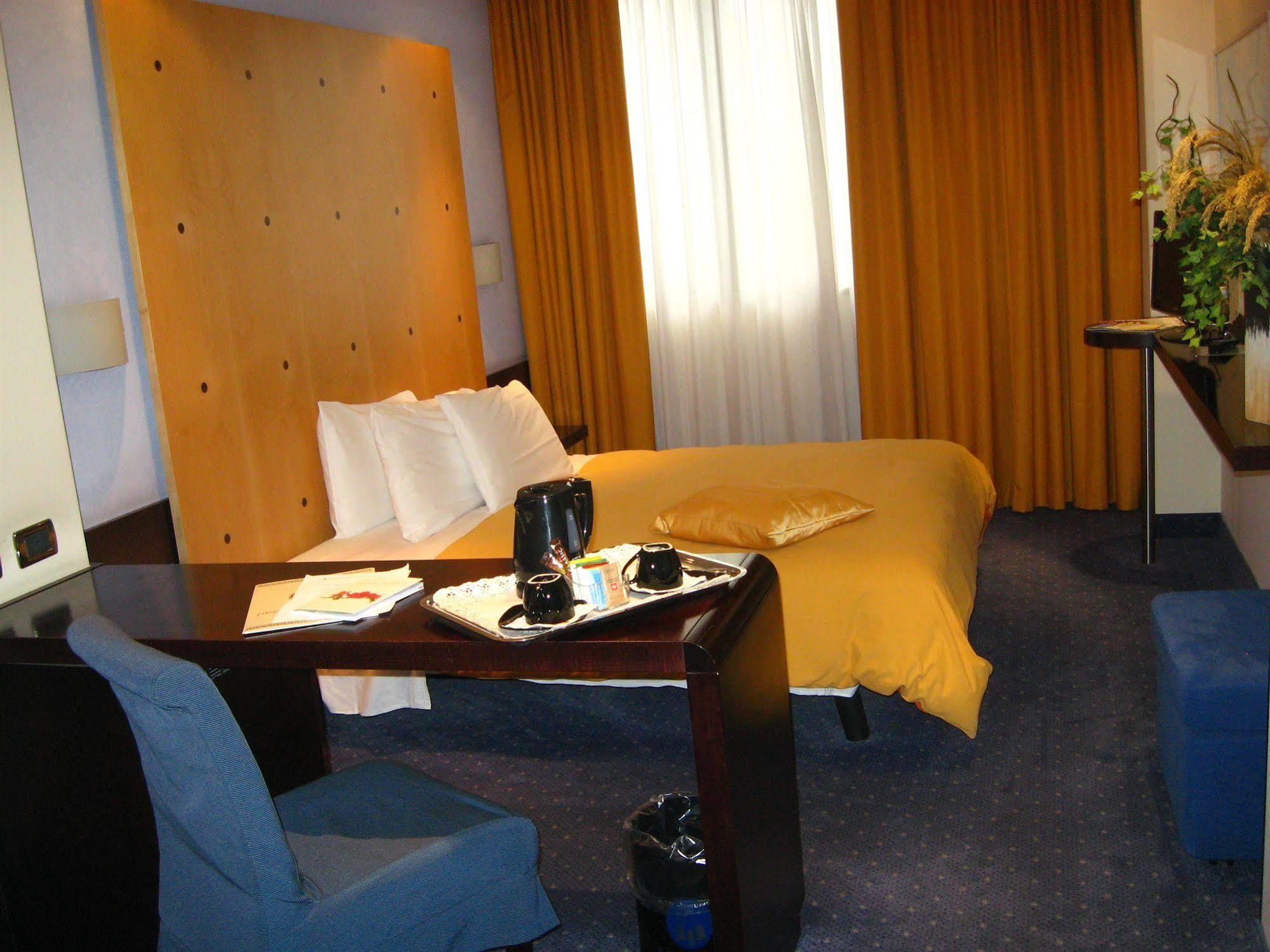 Imperatori Hotel 4*