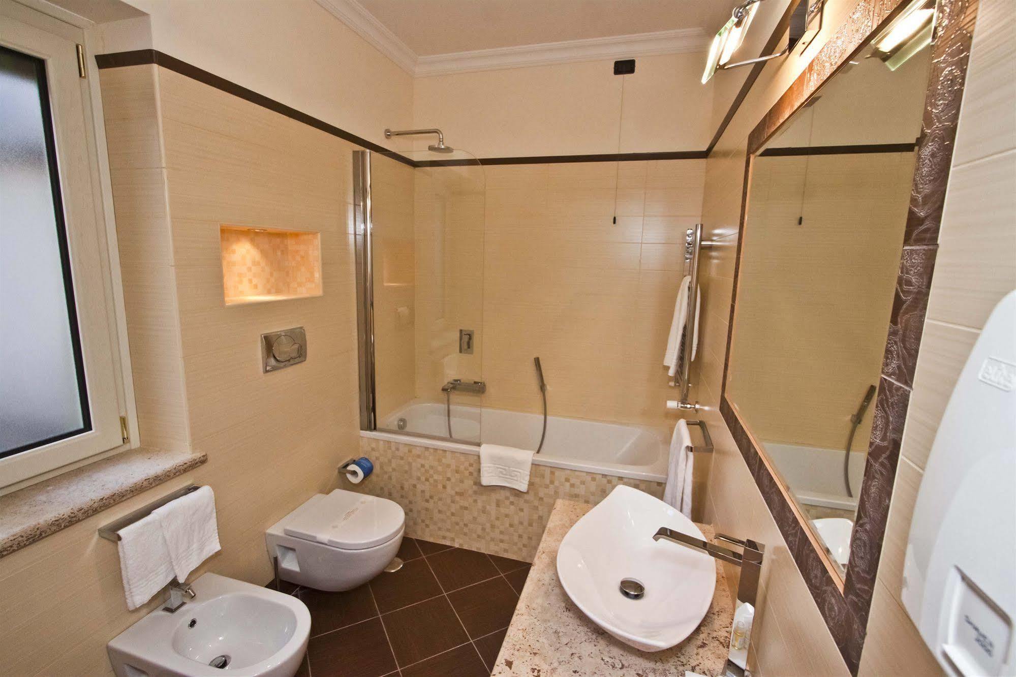Bed & Breakfast B And B Roof Garden Zaccardi