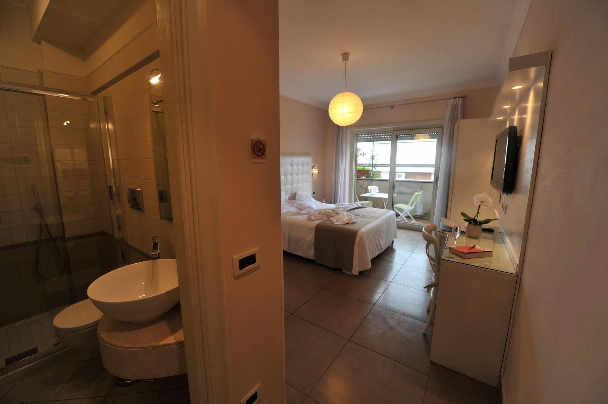 Bed & Breakfast Roof Garden Zaccardi Roma