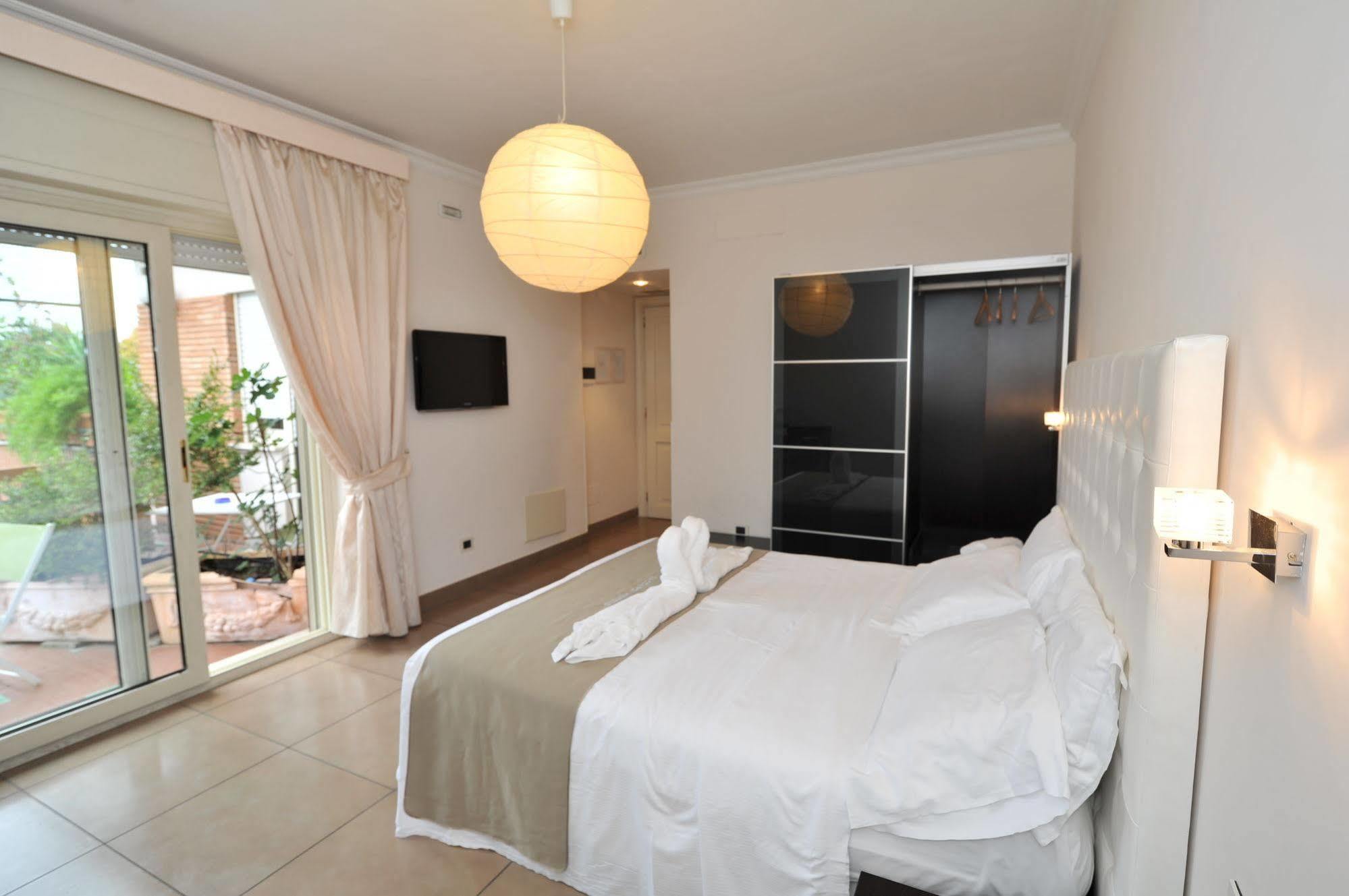 Bed & Breakfast B And B Roof Garden Zaccardi 2*