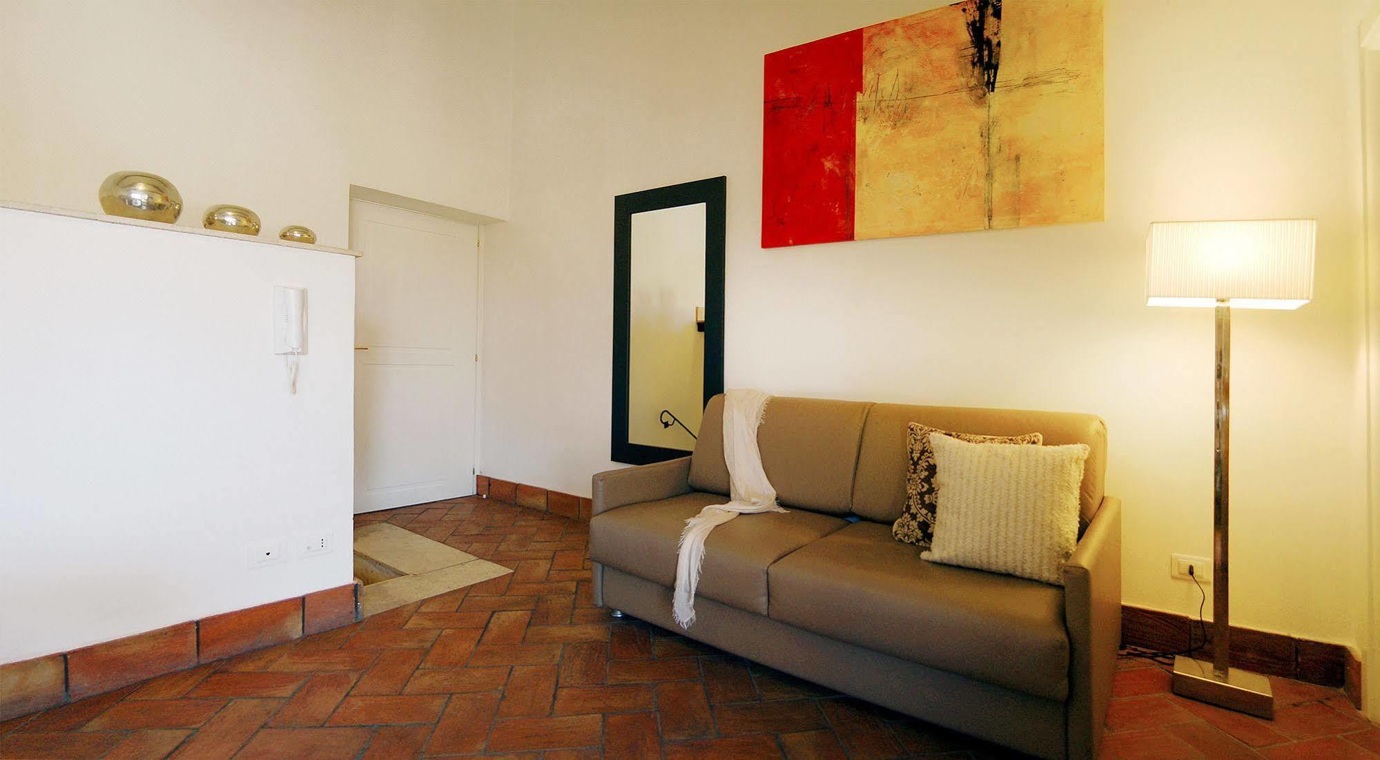 Navona Luxury Aparthotel Rome