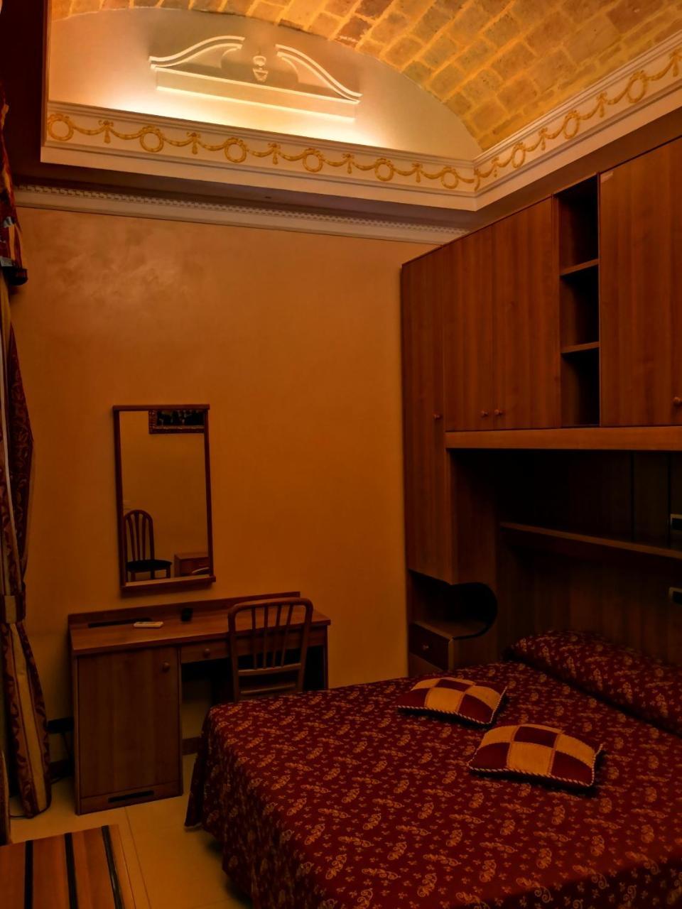 Hotel Mari