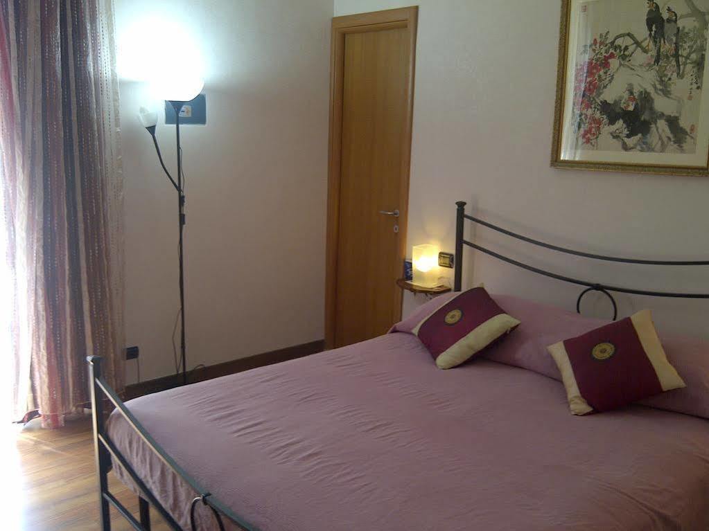 Julius Caesar 183 Guest house 3*