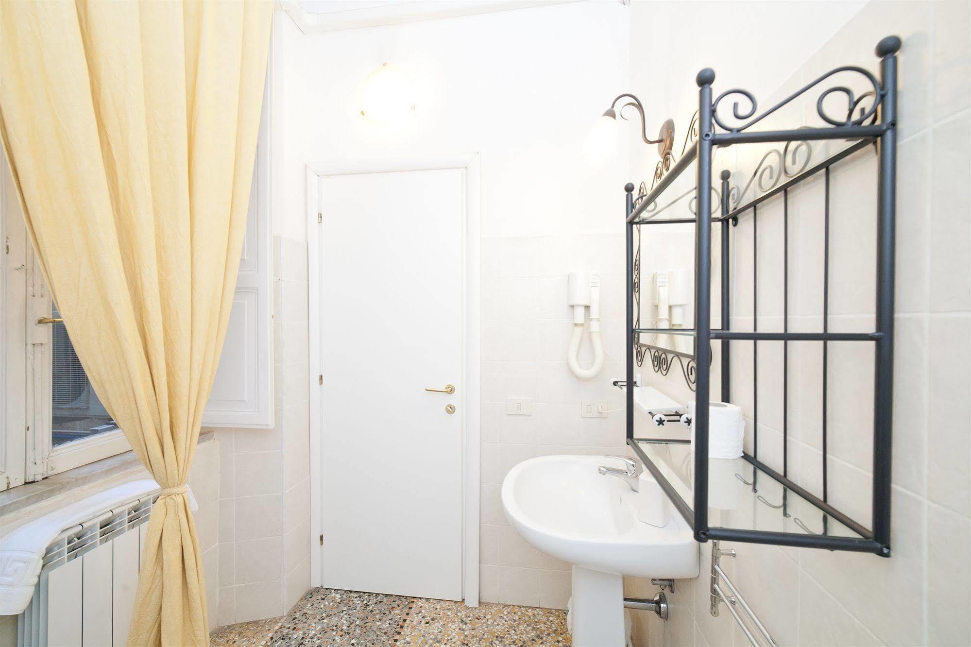 Baldassini Guest house Rome