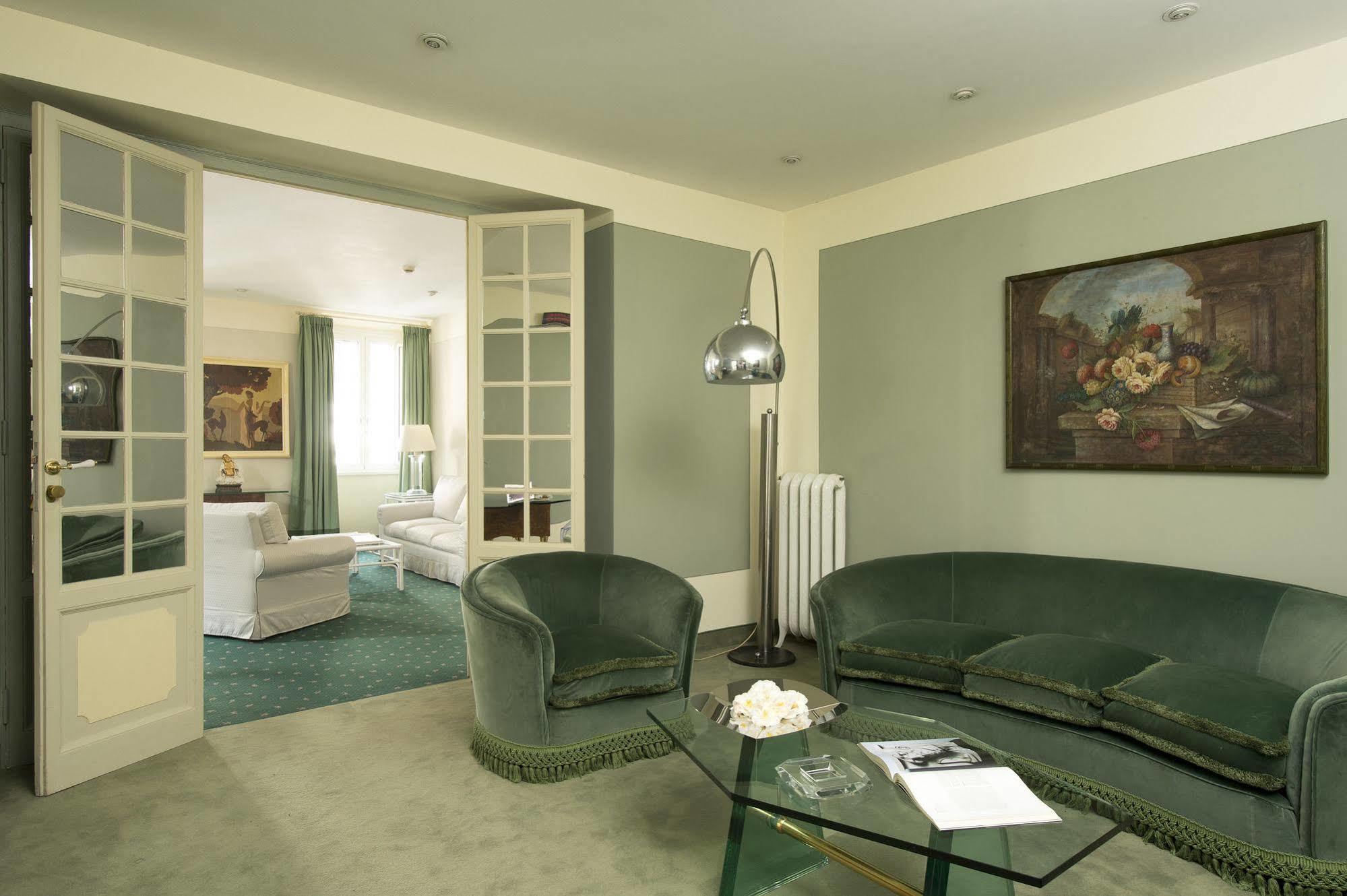 Hotel Gregoriana 3*