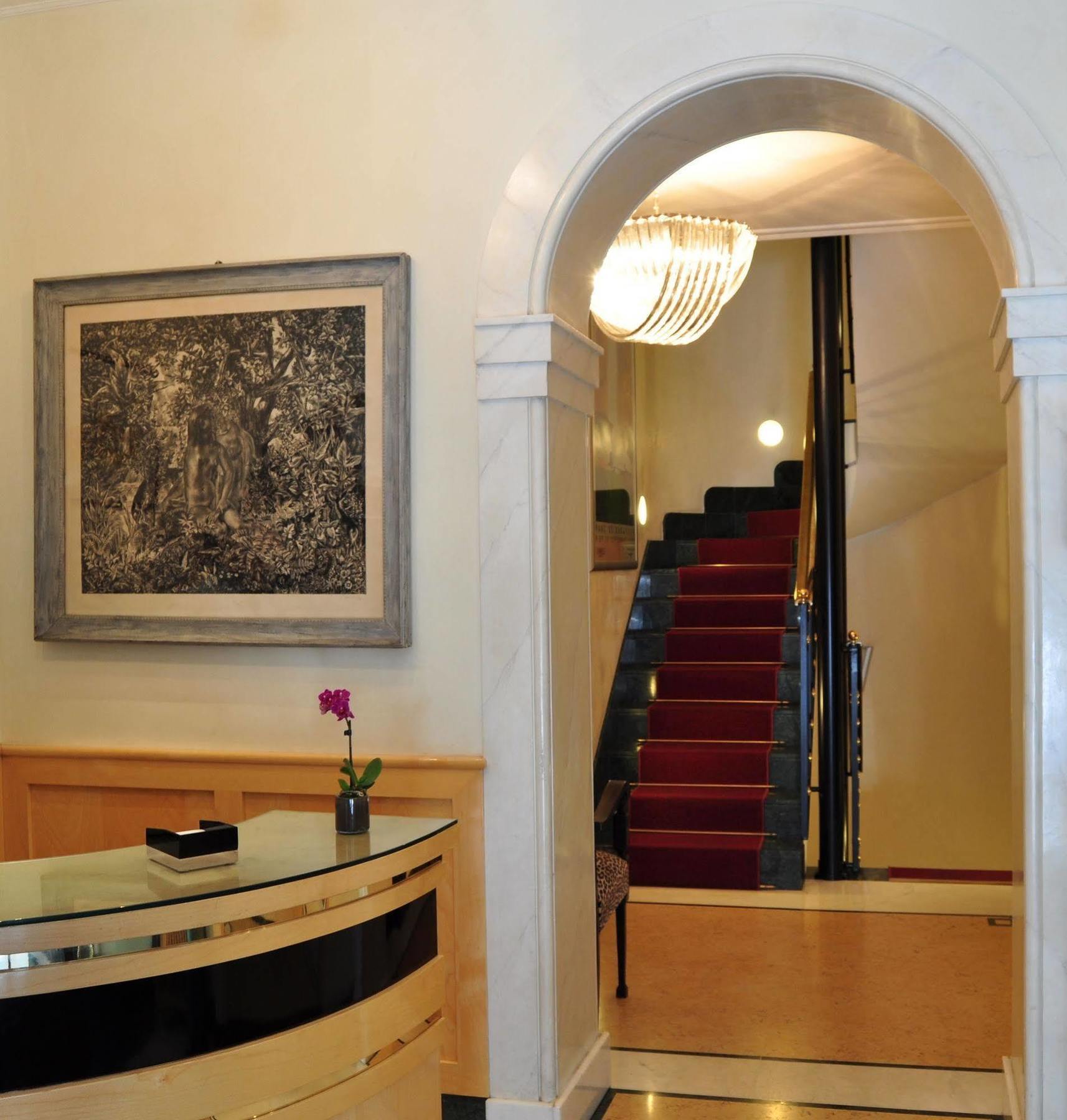 Hotel Gregoriana 3*