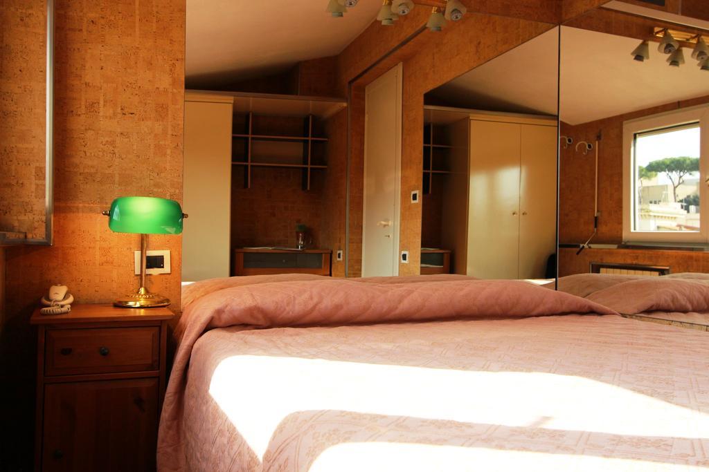 Candia 3* Rome