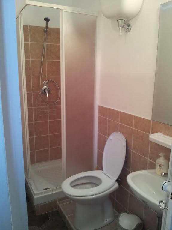 T&v House Bed & Breakfast 2*