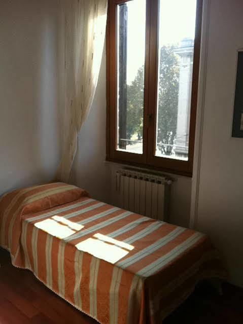 Bed & Breakfast T&v House Rome