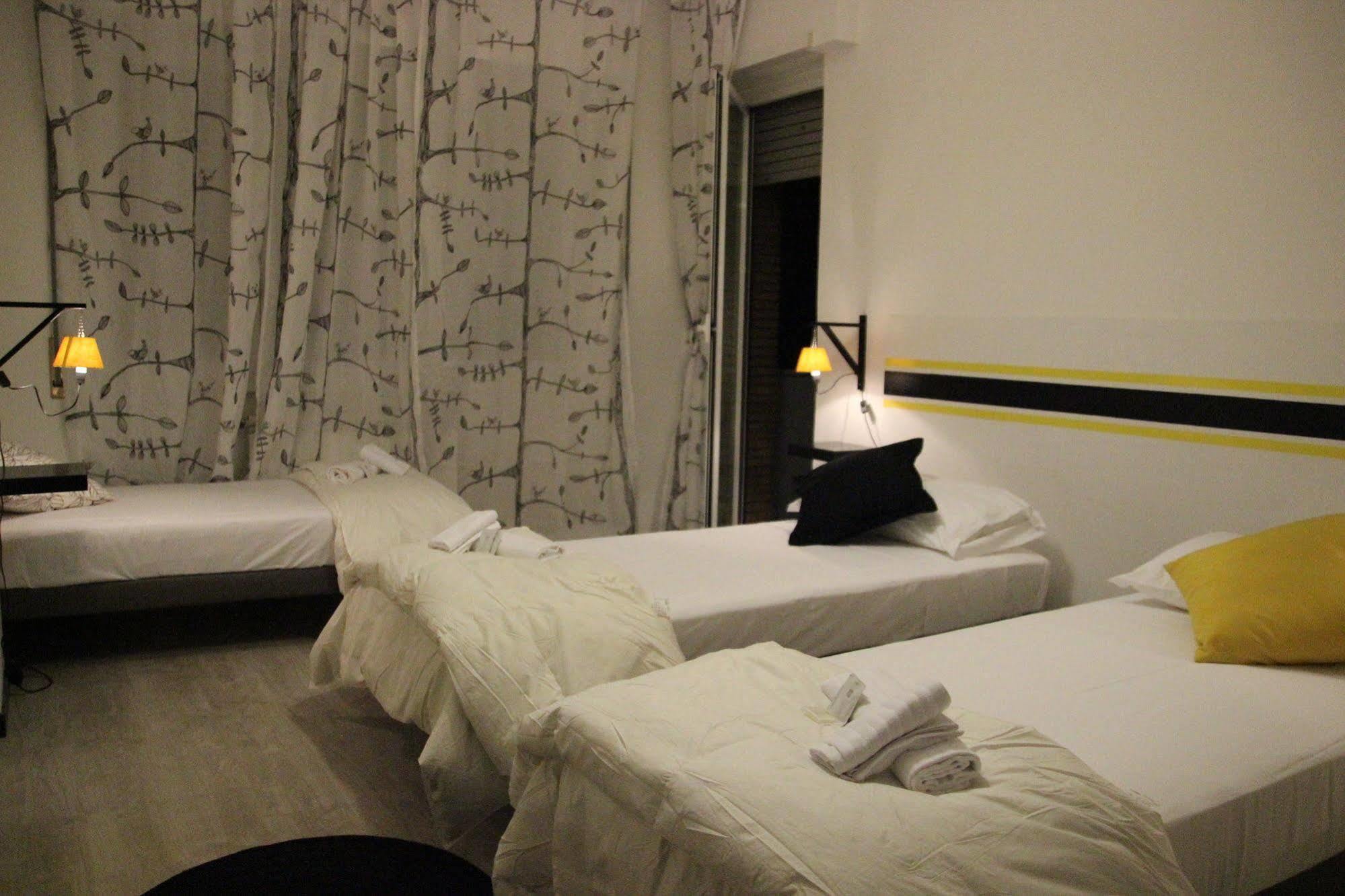 Iron Bridge Accommodation Aparthotel