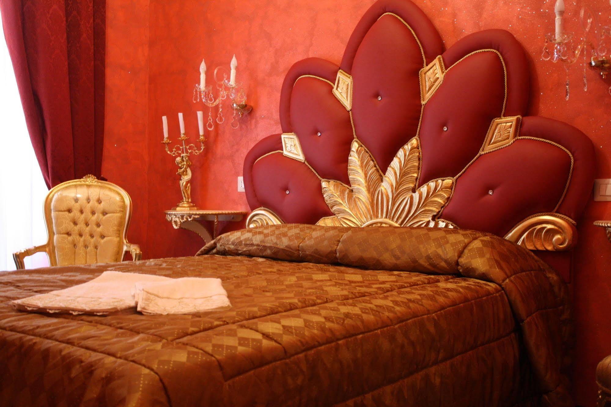 Couette-café Pope's 2*