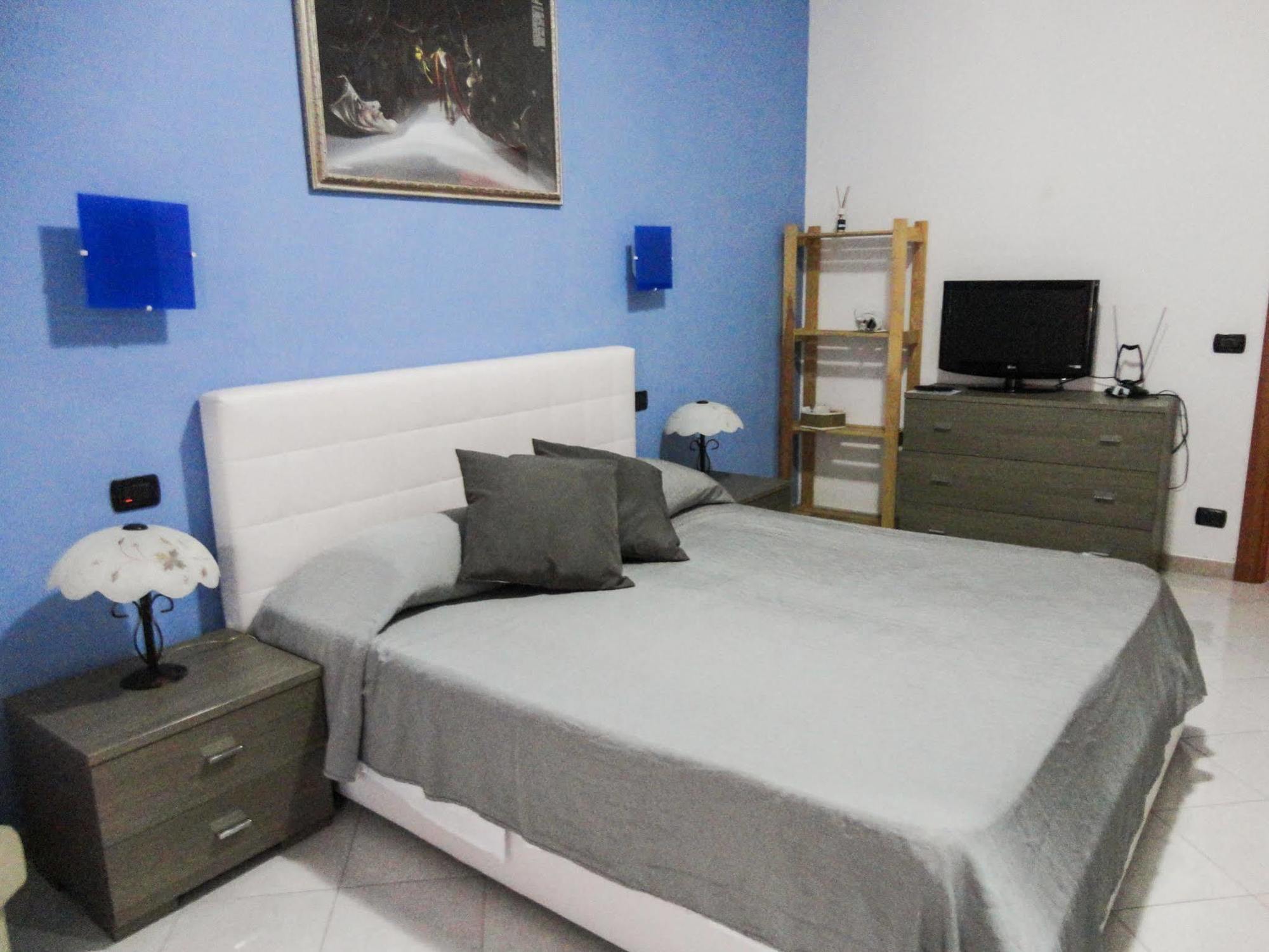Suites Holiday Rooms Guest house