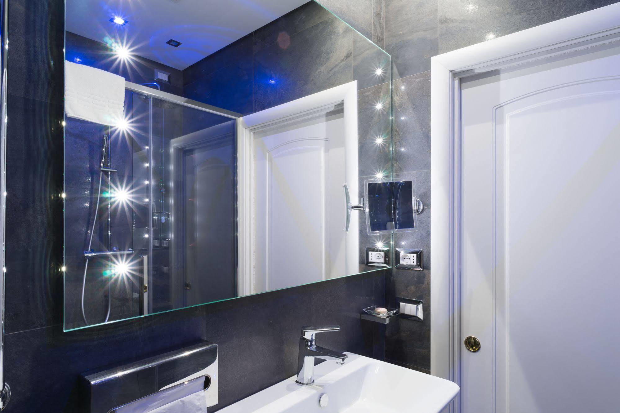 Les Diamants Spanish Steps Hotel Rome
