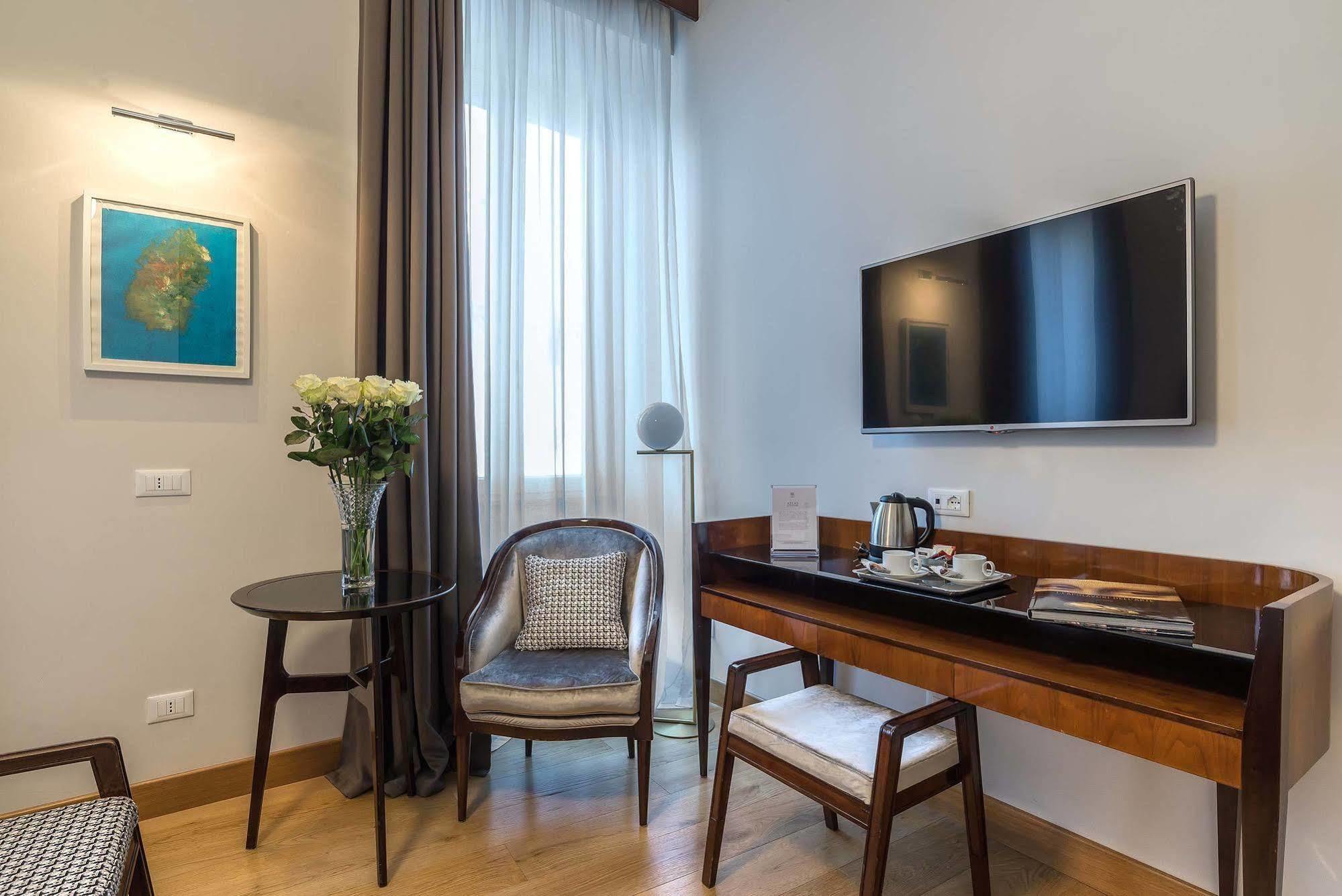 Relais Rione Ponte Rome